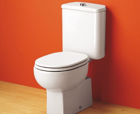 Ideal Standard Linda Toilet seat and Cover in White with Hinges and Fittings