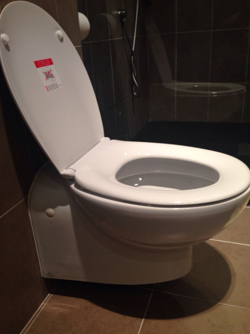 Noken Metric Replacement Toilet Seat