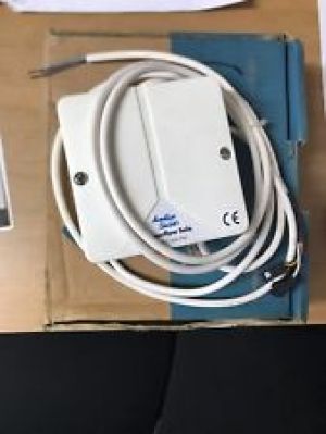  E964999NU Armitage Shanks Sensorflow Solo urinal control box for S8146AA 